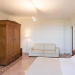 Casale Belvedere Vista Mare ヴァルデーリチェ