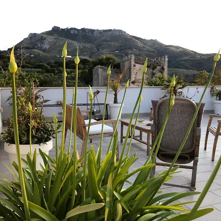 Bed & Breakfast Casale Belvedere Vista Mare