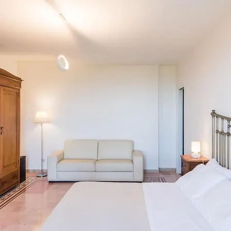 Couette-café Casale Belvedere Valderice